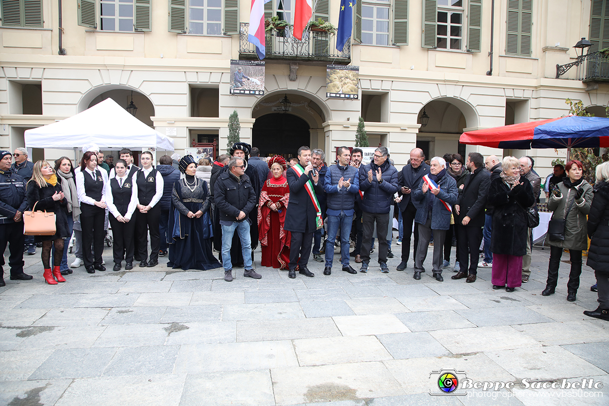 VBS_6761 - Fiera dei Santi - 12.ma Fiera Nazionale del Tartufo.jpg